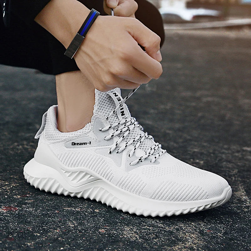 Leichte Sportschuhe für Männer