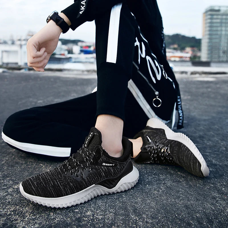 Leichte Sportschuhe für Männer