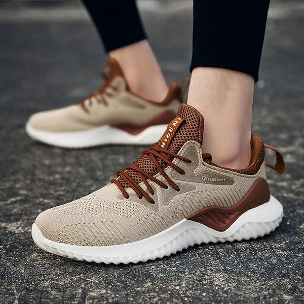 Leichte Sportschuhe für Männer